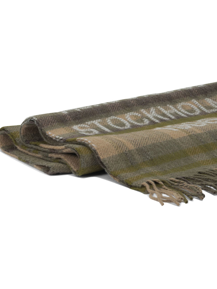 Acne Studios Scarves & Silk Scarves Sciarpe & Foulard - Verde | 6a5113b6b312c477eb062af74ace782c42d35136
