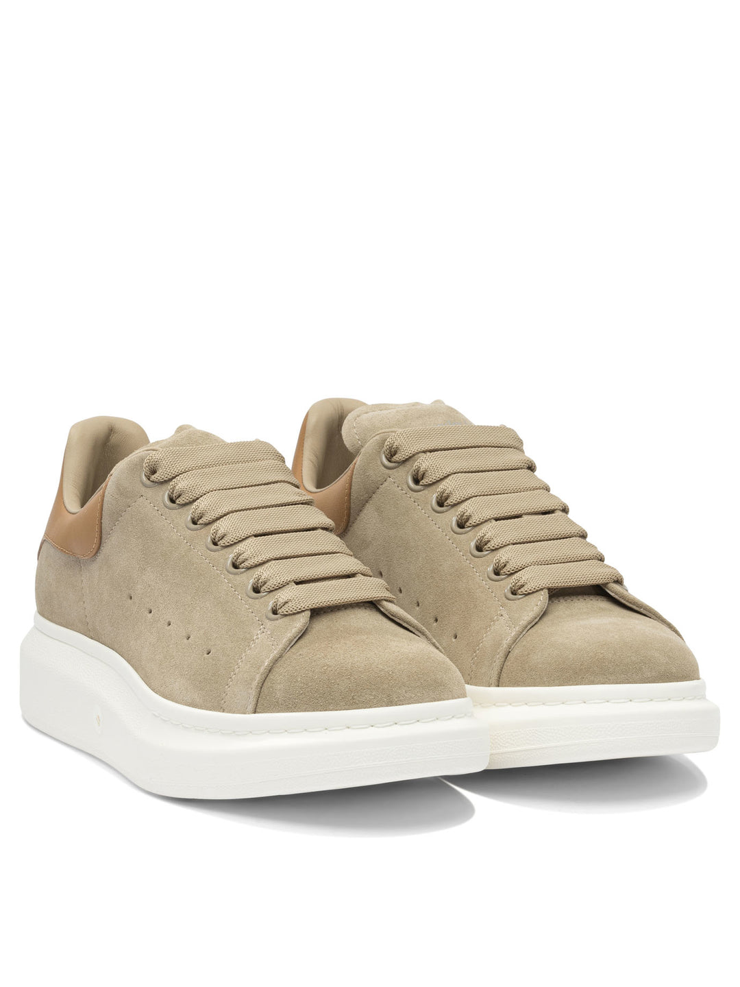 Alexander Mcqueen Leather Upper And Rubber Sole Sneaker Sneakers & Slip-On - Beige | 7428d0a861fbc7332d6b8c8e372627ed39aef8b0