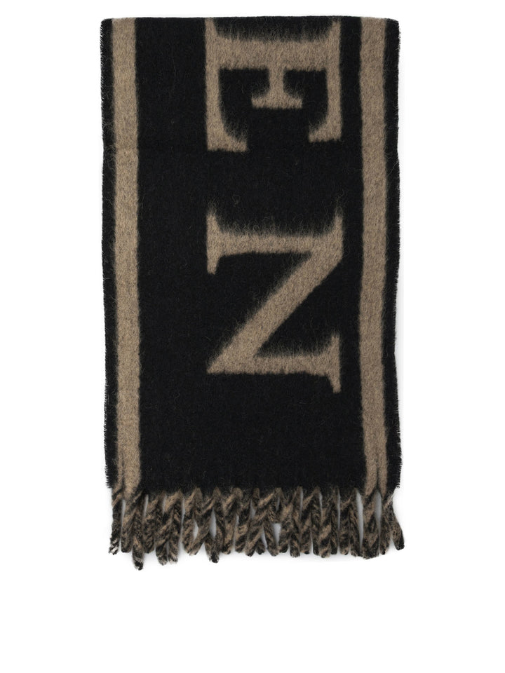 Alexander Mcqueen Scarf Logo Mohair 38x200 Sciarpe & Foulard - Nero | fb1833b1e81accb7e747227e5edf563a220a3162