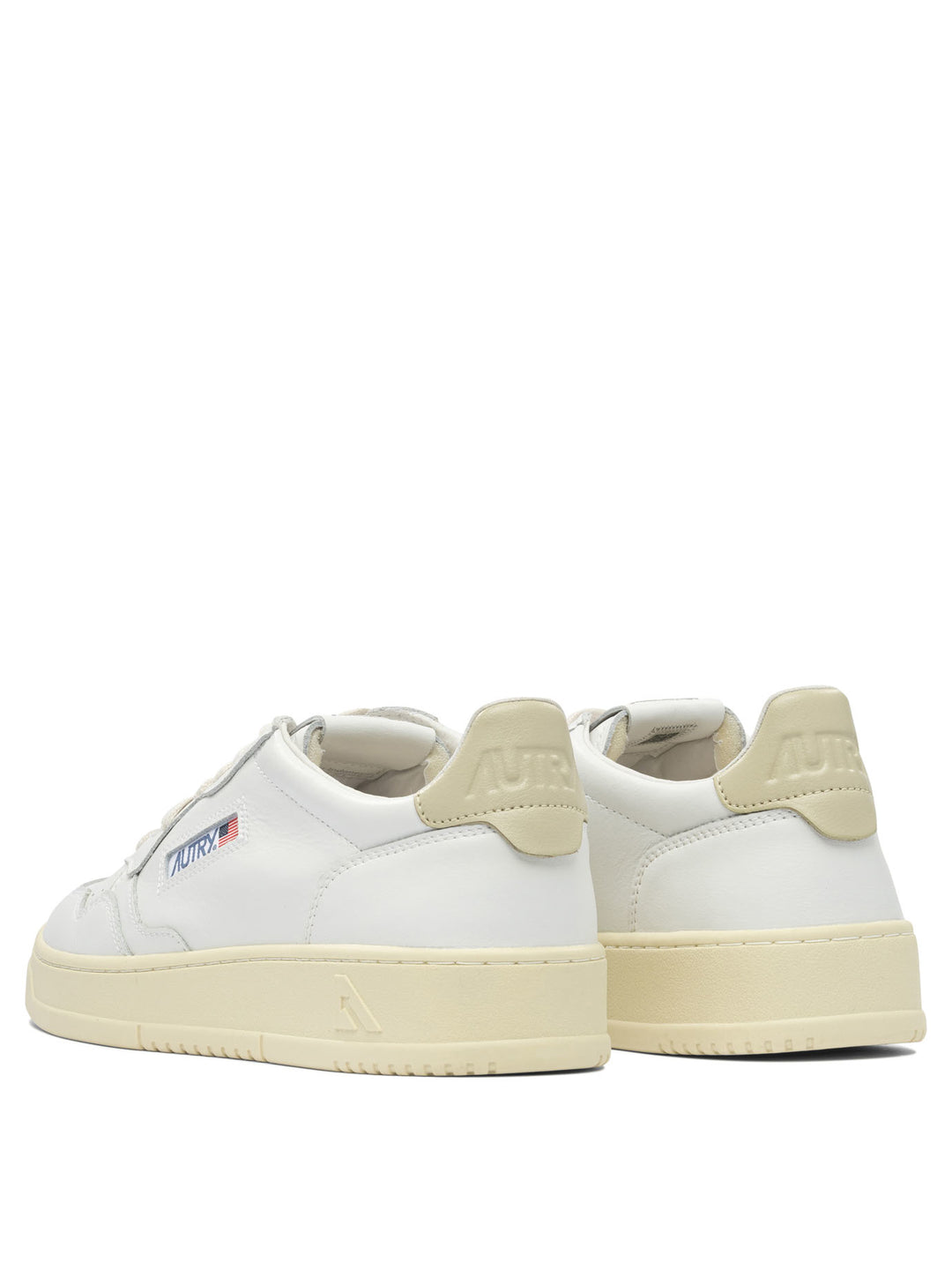 Autry Medalist Low Sneakers & Slip-On - Bianco | f07e92e8325e3236bf61c7447dc1b00ef0cb233a