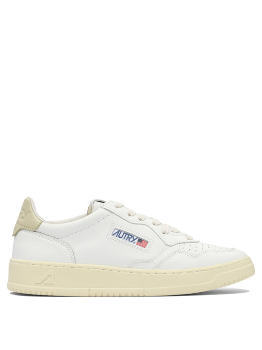 Medalist Low Sneakers & Slip-On Bianco