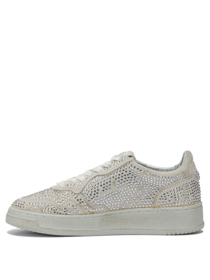 Autry Medalist Low Crystal Sneakers & Slip-On - Bianco | b4a62d781d81b80d4a56d226ce3ef9e8399d6c79