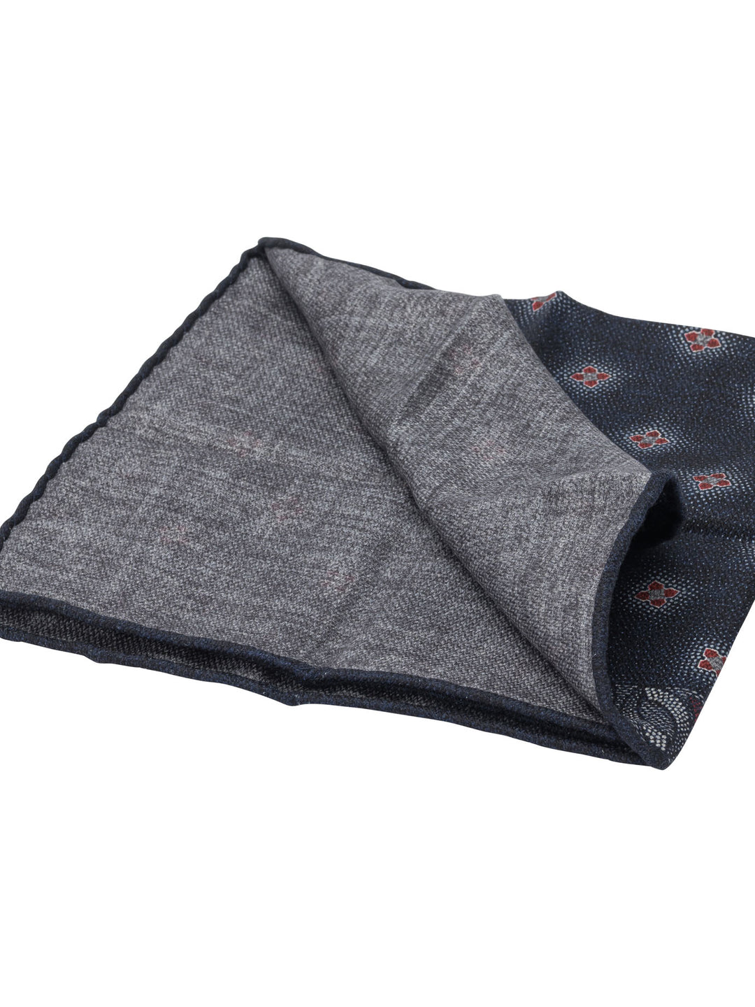 Brunello Cucinelli Silk Pocket Clutch Sciarpe & Foulard - Blu | fa567ced937383dbcbd6aea272bd45b0d2489bde