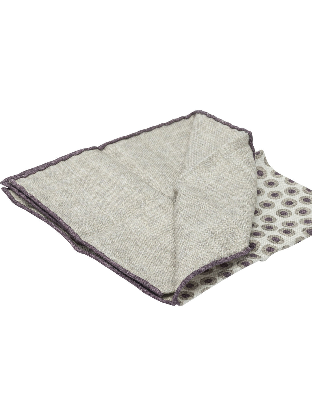 Brunello Cucinelli Silk Pocket Clutch Sciarpe & Foulard - Beige | cbee63241e8a983e5ded5af6515b9919dd4a5b44