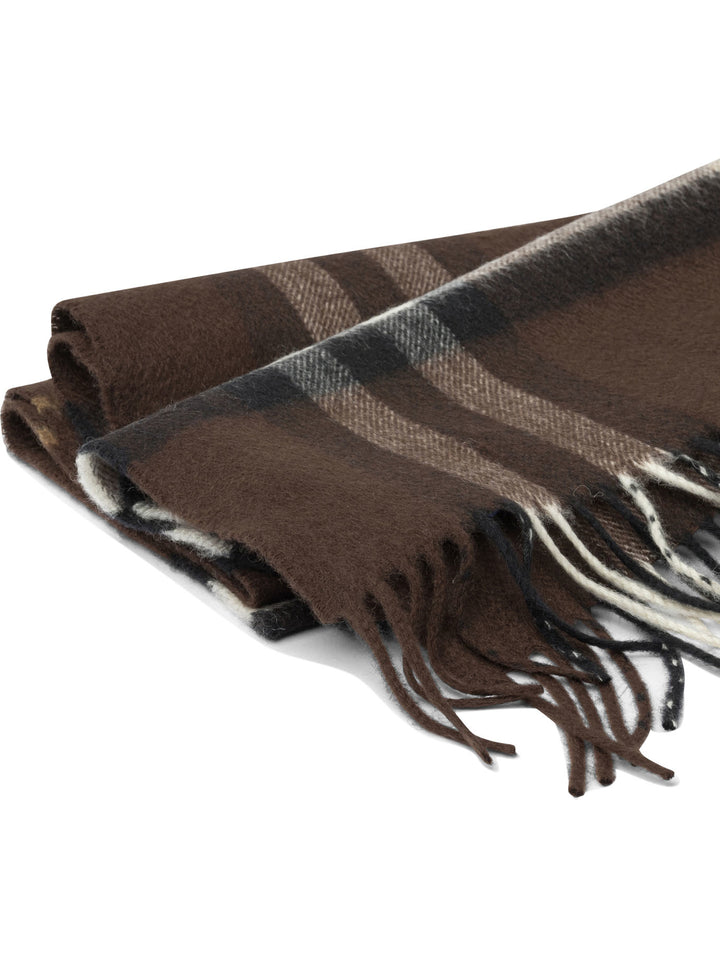 Burberry Check Sciarpe & Foulard - Marrone | 775f406d9e2397a04e0999b363fb8ffd8cfdd995