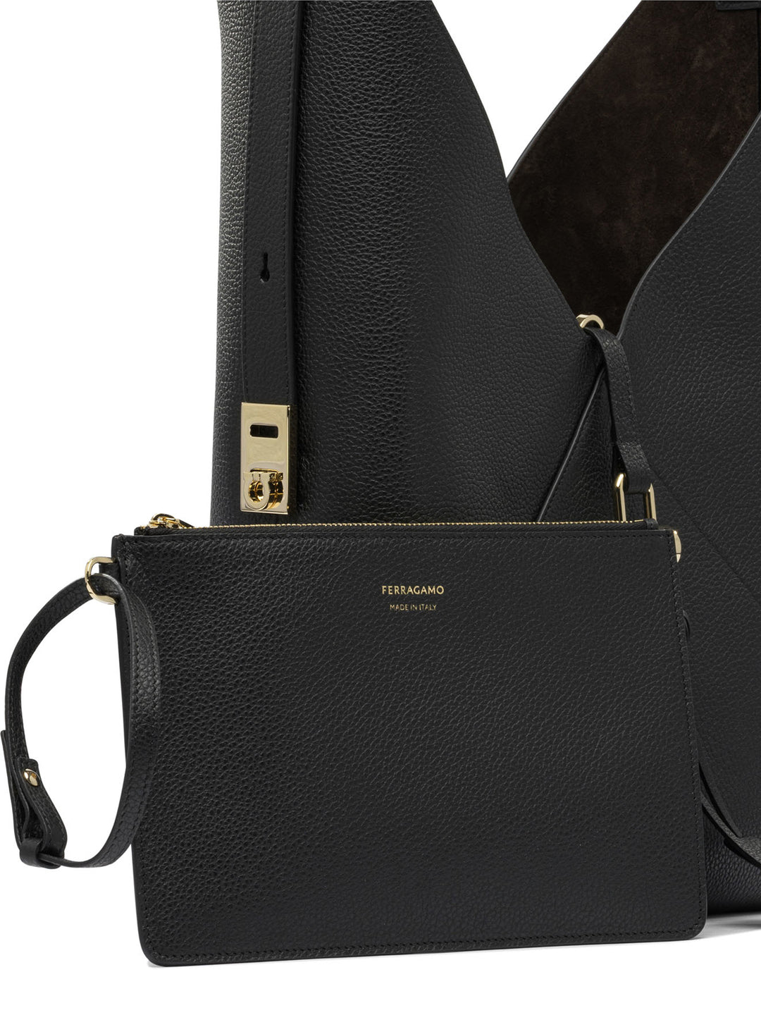 Ferragamo  Borse a Spalla e Tracolla - Nero | 9b691131c632afcff7b4f62ecc2919d14fb161b3