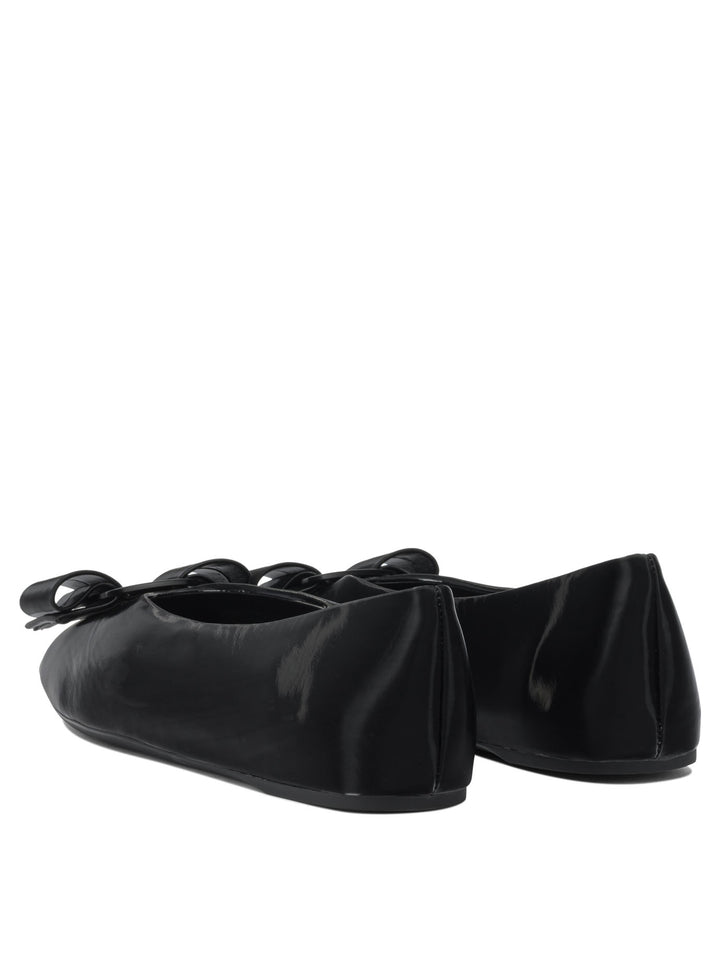 Ferragamo  Ballerinas - Nero | e5cca9bab7ea22a271c2e7e7eb68049d3ec08601