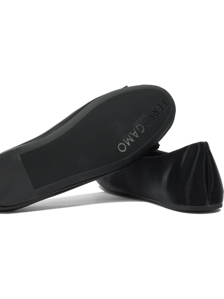 Ferragamo  Ballerinas - Nero | 2318d71c45b4a7e43281d074b31e195f27d4b7bc