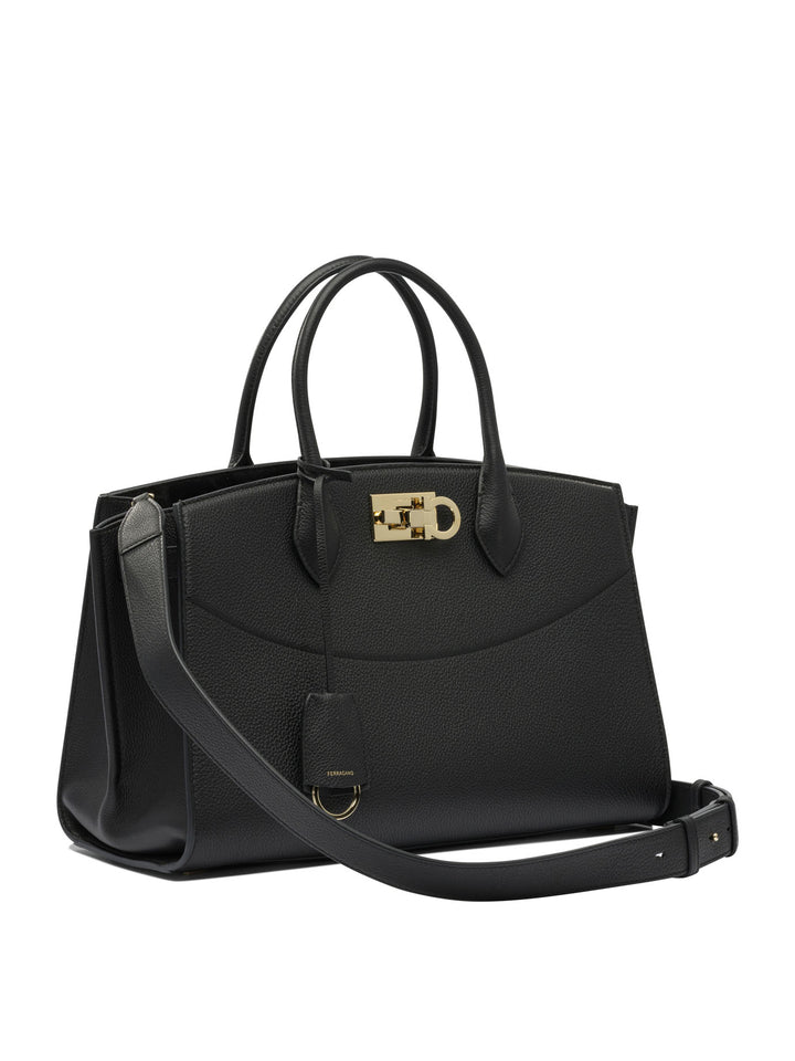 Ferragamo  Handbags - Nero | 3facb84fbf034a1f0355d0ec42aac5b27a7cd67b
