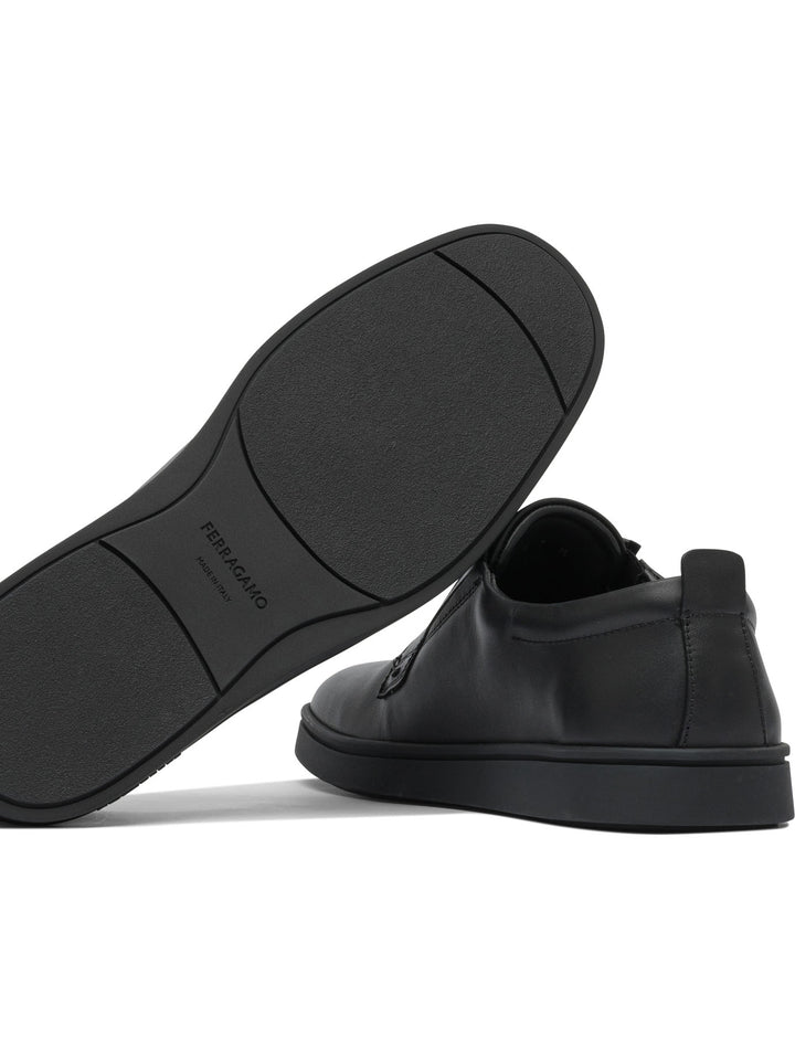 Ferragamo  Loafers & Slippers - Nero | 1ad4bfb793da7c57e0e8bc3ea8bf474589d9213b