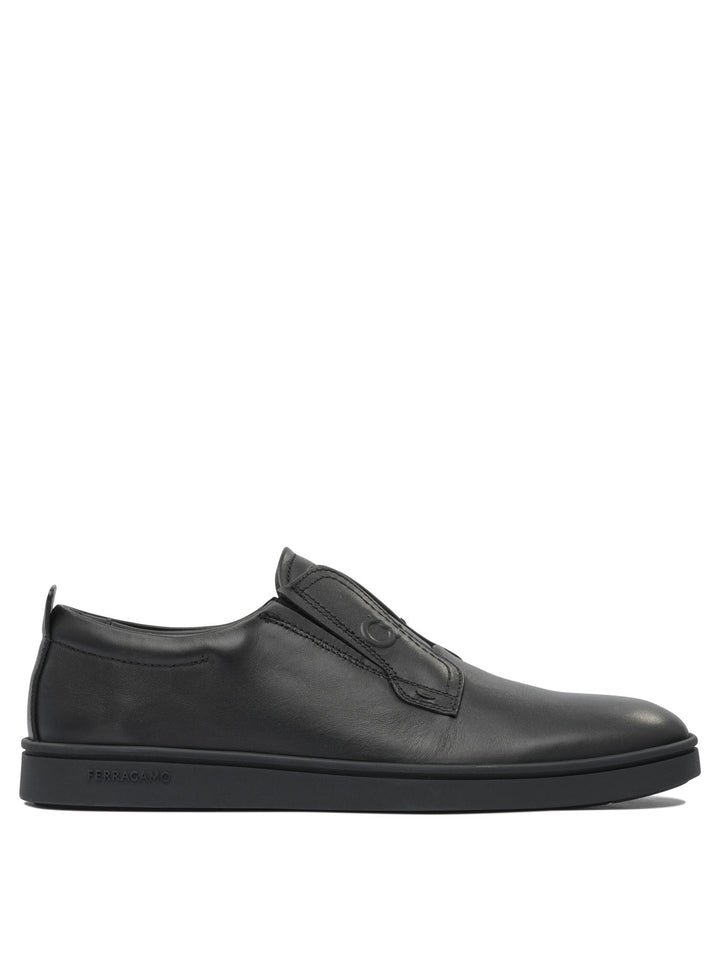 Ferragamo  Loafers & Slippers - Nero | cbddb8d53a3960a4e203b46f8da3beb5221e6501