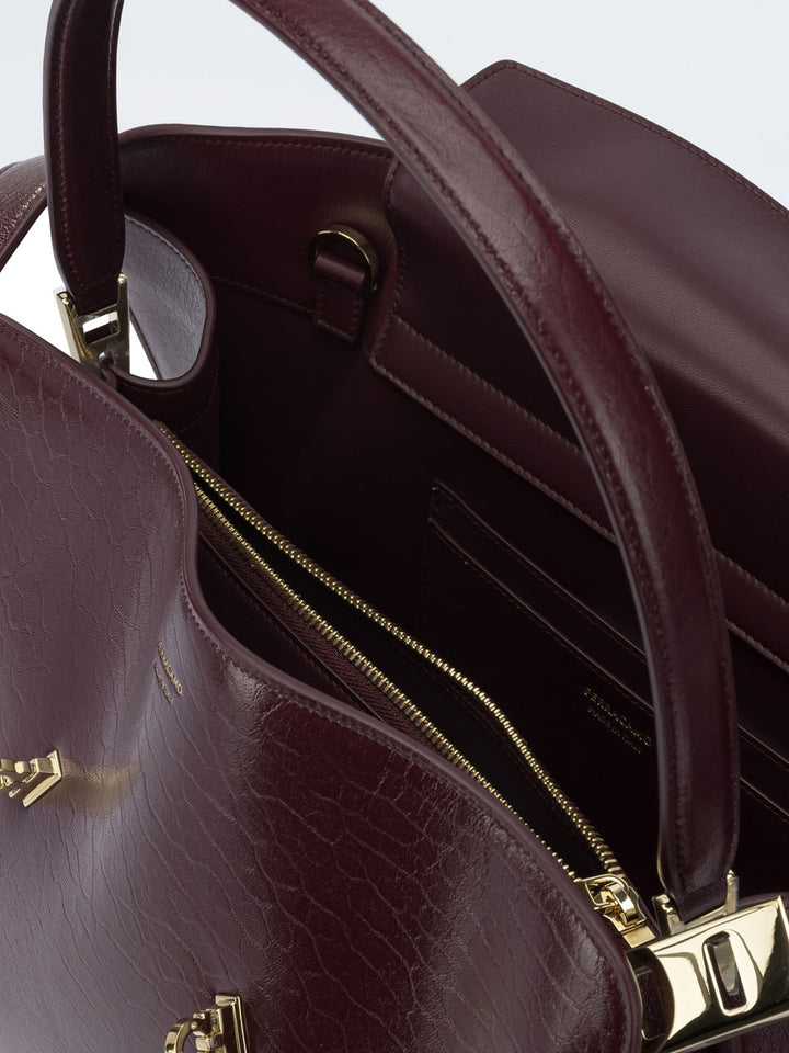 Ferragamo  Borse a Spalla e Tracolla - Rosa | 9c5dc1bf957609f8affcb6756680567a29de5ec5