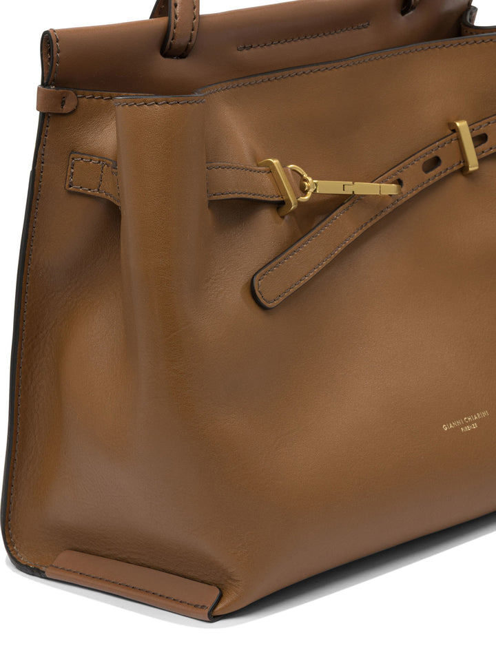 Gianni Chiarini  Borse a Spalla e Tracolla - Marrone | 8e2eca8bab7e24864d4af8b9678851ff056055fe