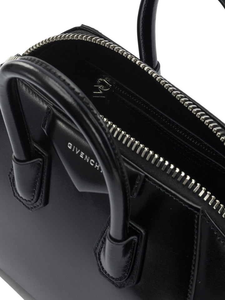 Givenchy Antigona Handbags - Nero | 9a782667c266b7d9d5da8835b9113a9b998919a9