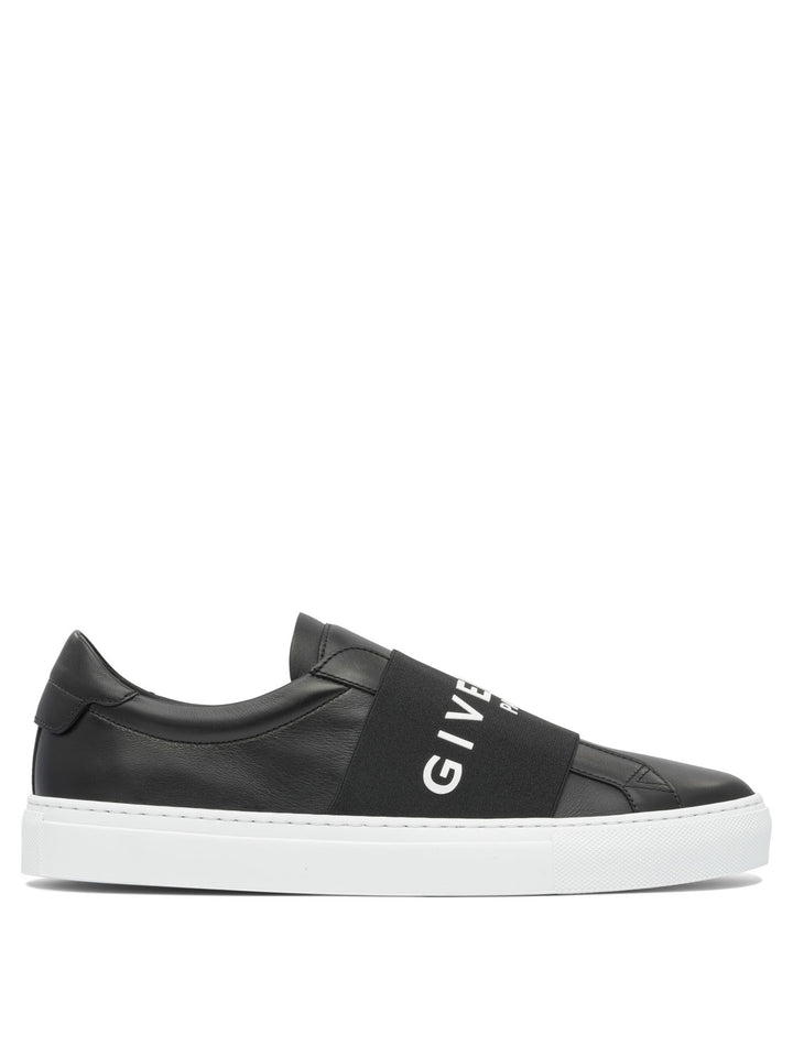 Givenchy Urban Street Sneakers & Slip-On - Nero | 6b48df7194916c187397b9454593a4784734858a