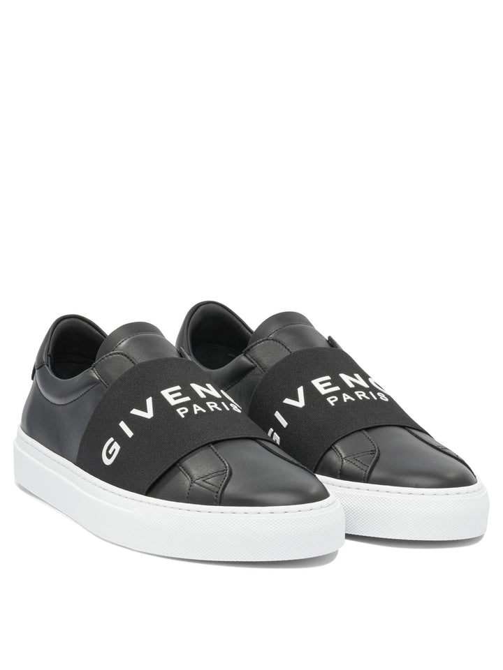 Givenchy Urban Street Sneakers & Slip-On - Nero | 34d9cb50fb2115778e43e1bb4dbafe44e749d6ff