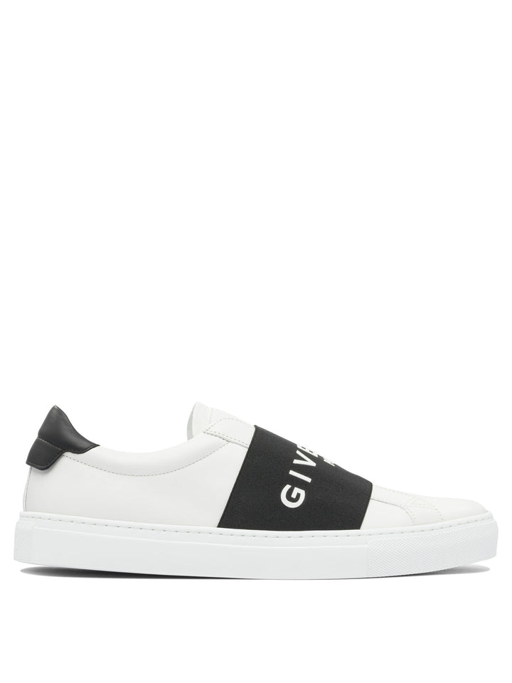 Givenchy Urban Street Sneakers & Slip-On - Bianco | 0465e26acd6bbda1f797367397dd00913fde559c