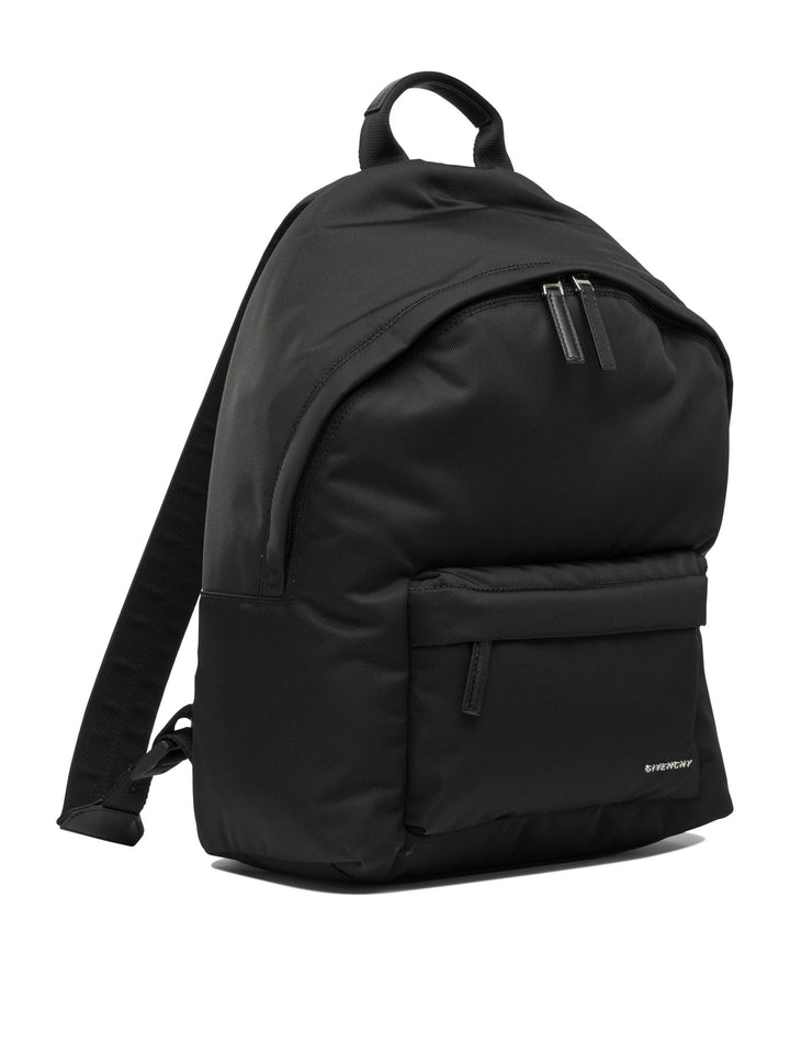 Givenchy Essential U Zaini e Valigie - Nero | 59bce95e2eab2788404fb3c08af501ec2c2bdd12