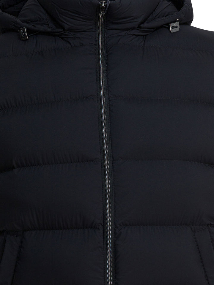 Herno Ecoage Sleeveless Jacket Jackets and Coats - Nero | 5a844f6d4fe0400c080a2bdc36f3b4a4ae87e137