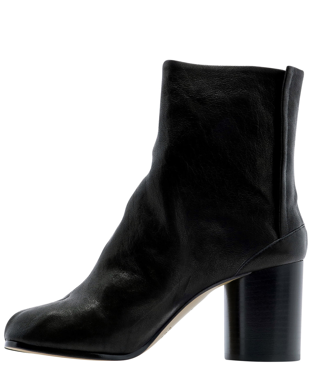 Maison Margiela Tabi Boots and Ankle Boots - Nero | e711e09298b6a3557d9e8177a8dbb24686677ff1