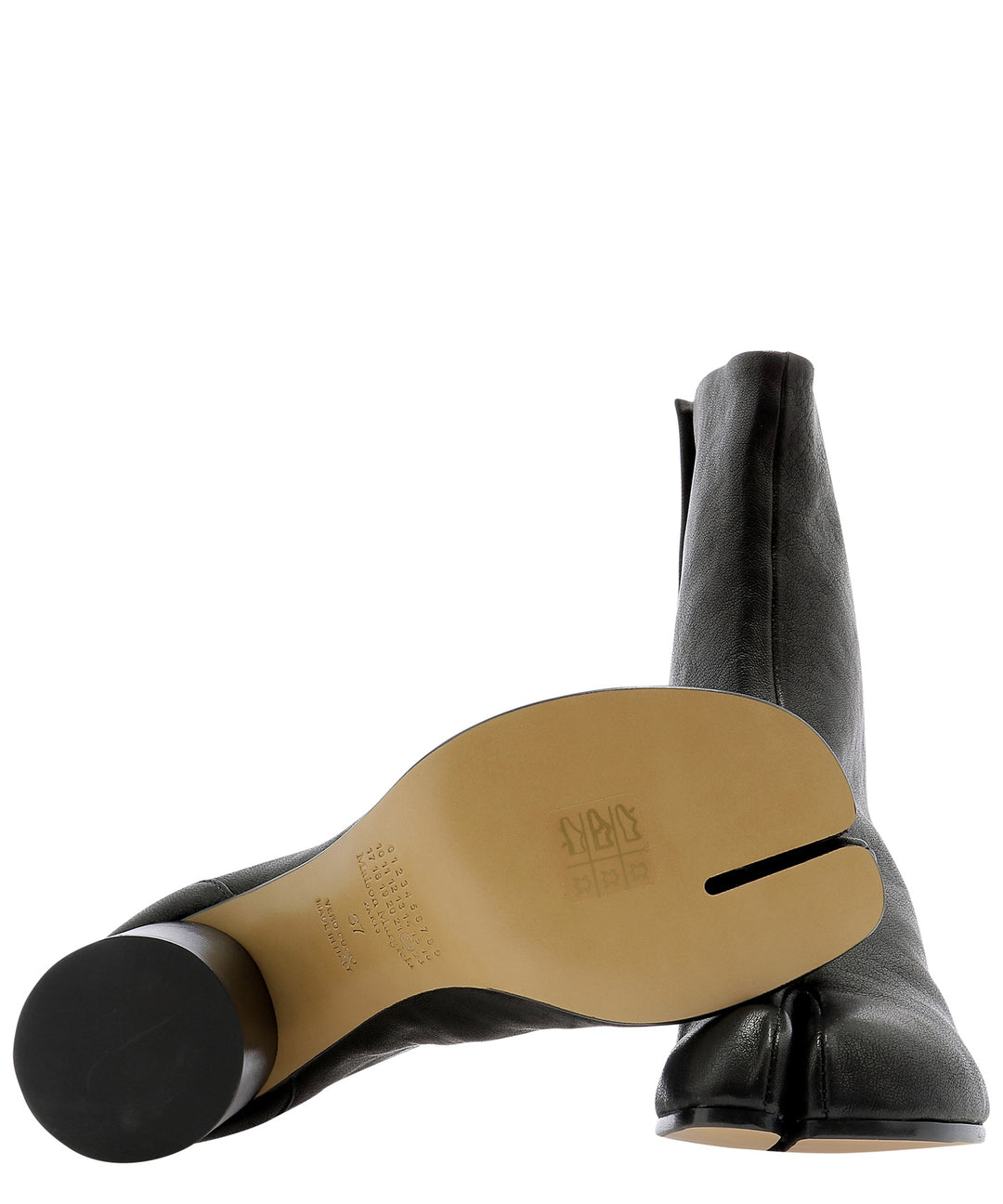 Maison Margiela Tabi Boots and Ankle Boots - Nero | a73477b425aa49d5727d02dd6812cb1d08b23cb1