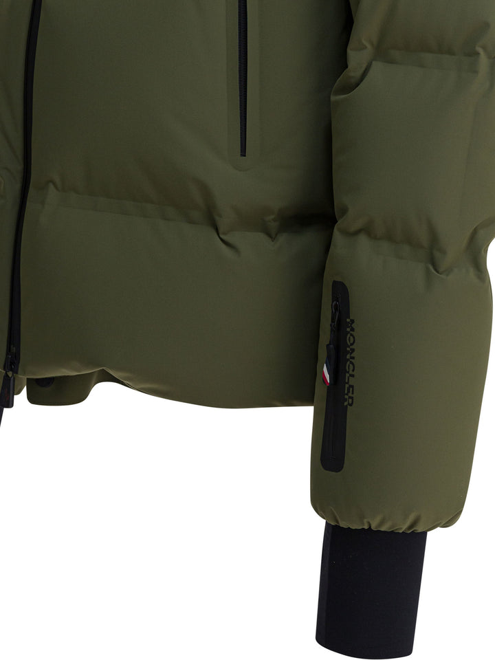 Moncler Grenoble Angren Jackets and Coats - Verde | ad642313d0000addbfd5d5cb111cba2cb6046332