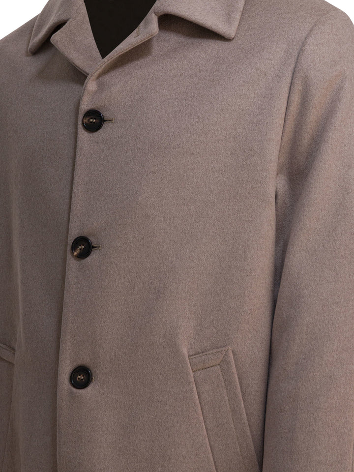 Montedoro Jackets & Coats Jackets and Coats - Beige | ea88f5e66fb38082dd36a921a3e9495df89041c8