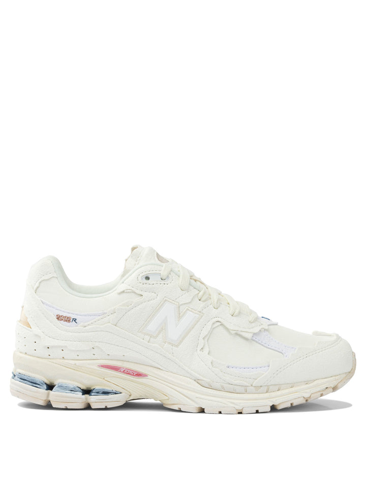 New Balance 2002r Protection Pack Sneakers & Slip-On - Bianco | bb88084f1d9f6f22de8c0b2a4e26c108843ef80d