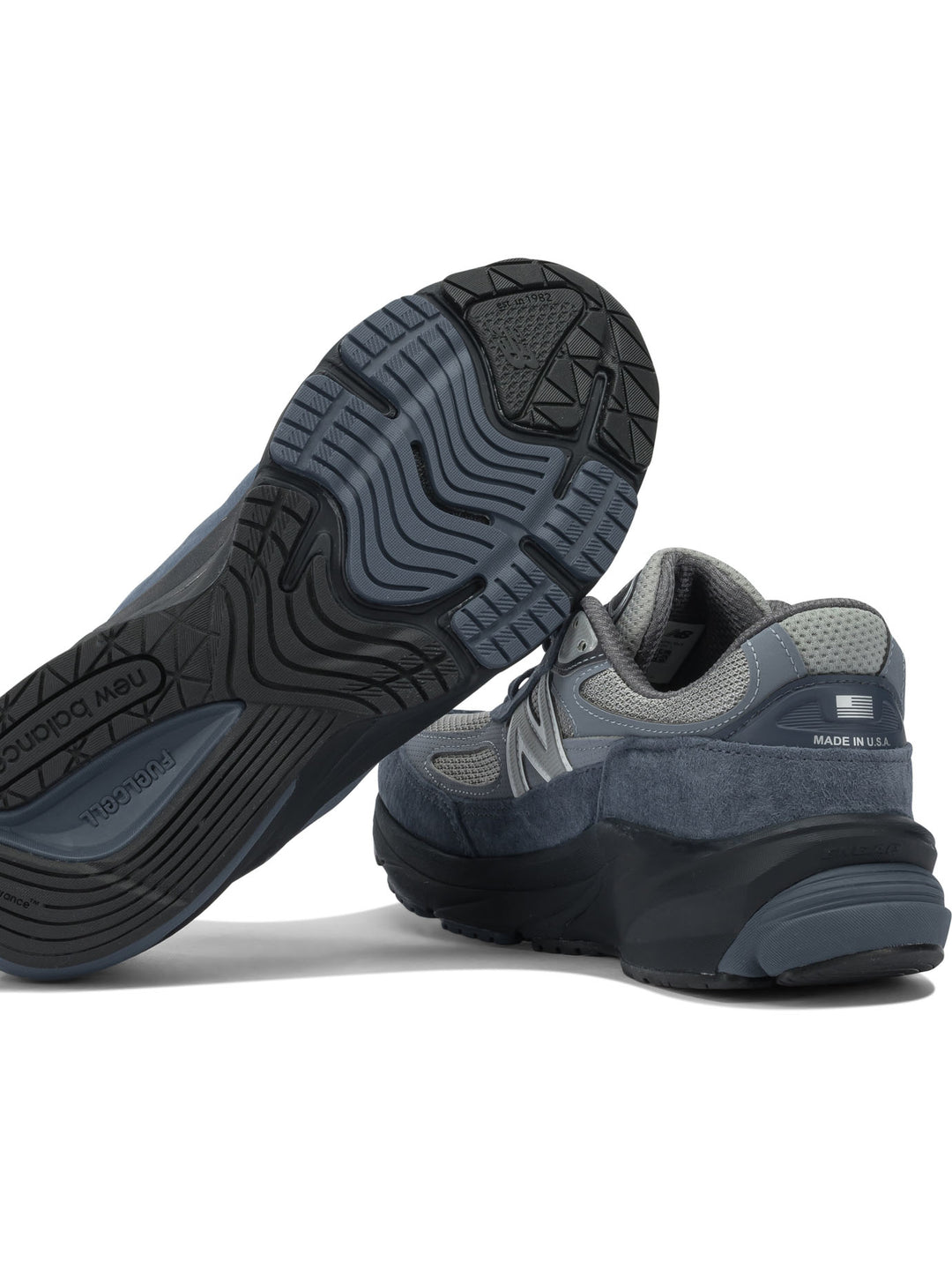 New Balance Made In Usa 990v6 Sneakers & Slip-On - Blu | b96148bab864f9e9da6a19f2dbd5c36ea5743a4f