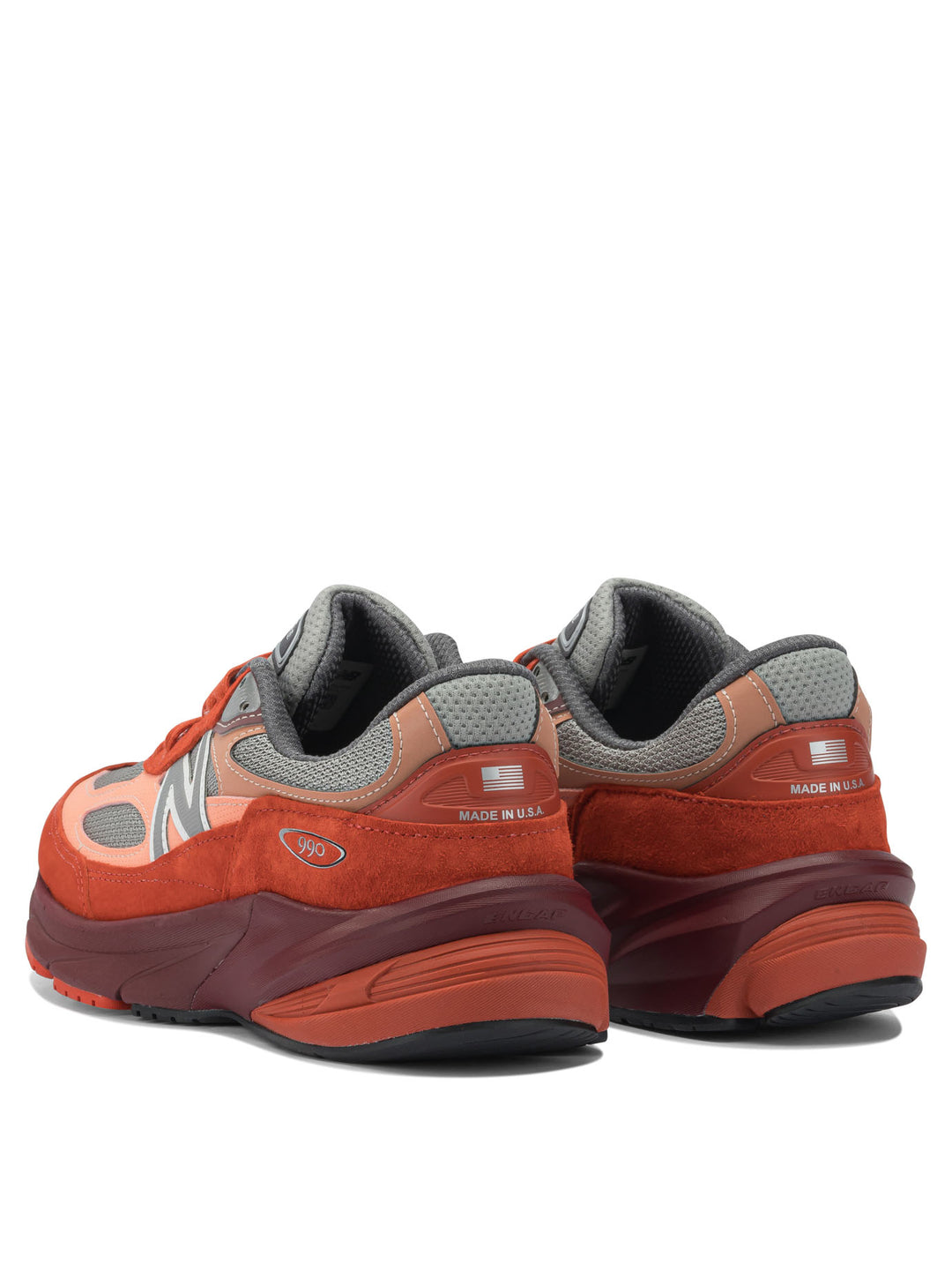 New Balance Made In Usa 990v6 Sneakers & Slip-On - Rosso | 24d9f643f329a75d7e5689d24986371bd5bc6655