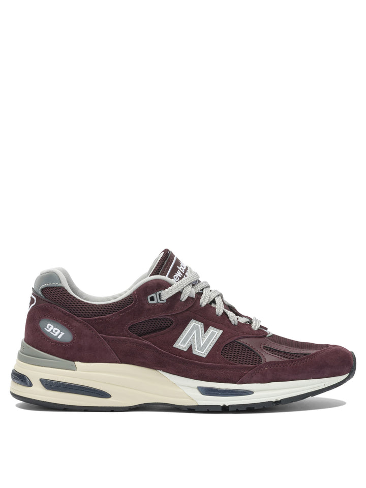 New Balance 991 V2 Sneakers & Slip-On - Bordeaux | 94916f086508331d5741325f39590cf2fabdcf50