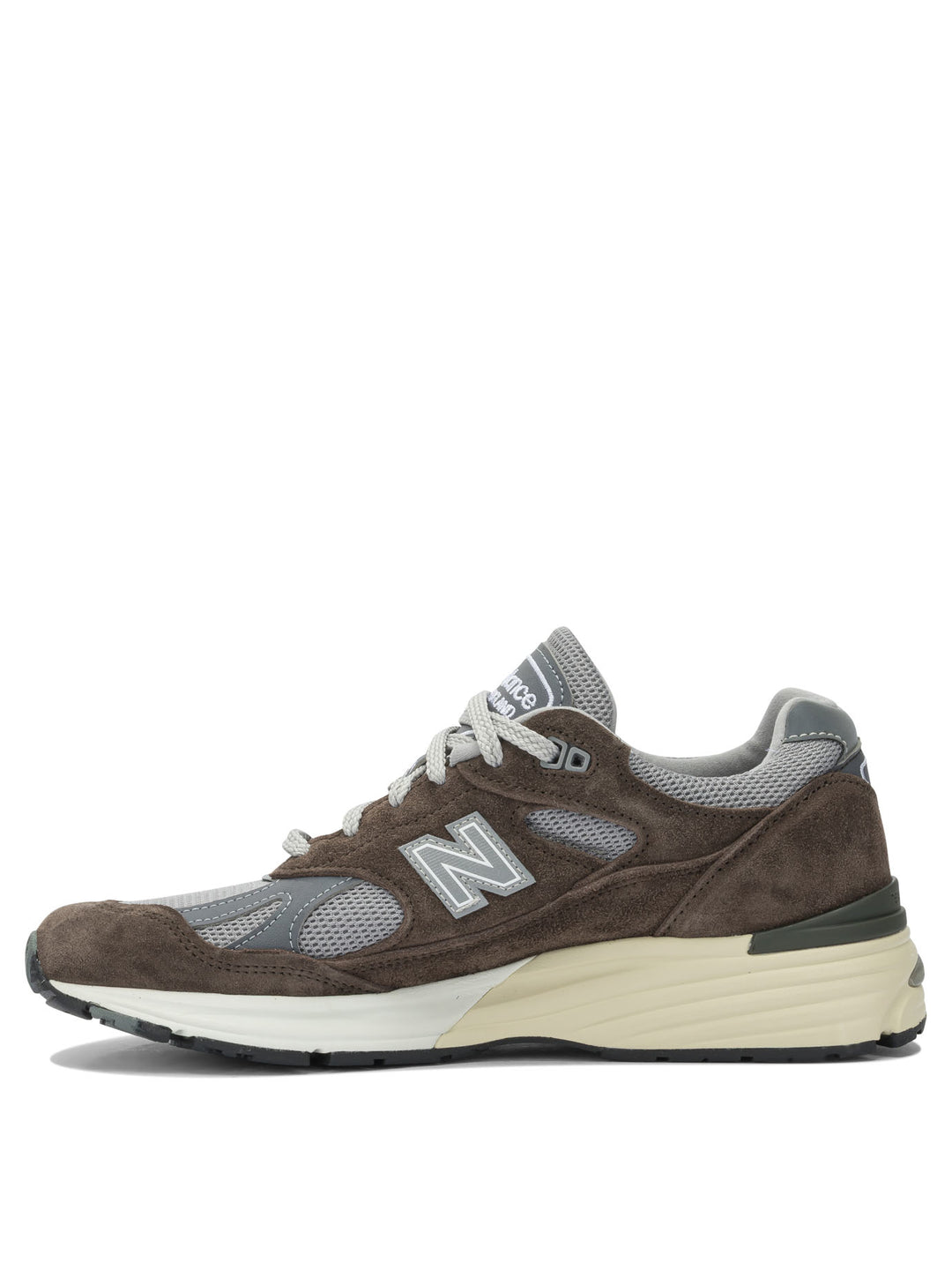 New Balance 991v2 Sneakers & Slip-On - Marrone | 9db95a7e47ce06240c5bf63f875eb61c89dd4d86
