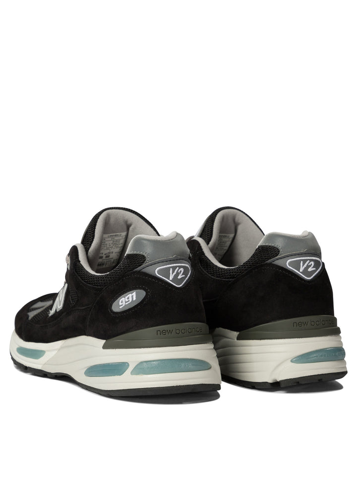 New Balance Made In Uk 991v2 Sneakers & Slip-On - Nero | 9bb2eb05b890f45e717f9f91b070a011035b5e0f