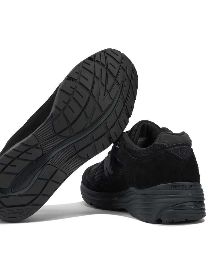 New Balance Made In Uk 991v2 Sneakers & Slip-On - Nero | 416b871d8f1fd796200bfc48bdb8ba95c175119d