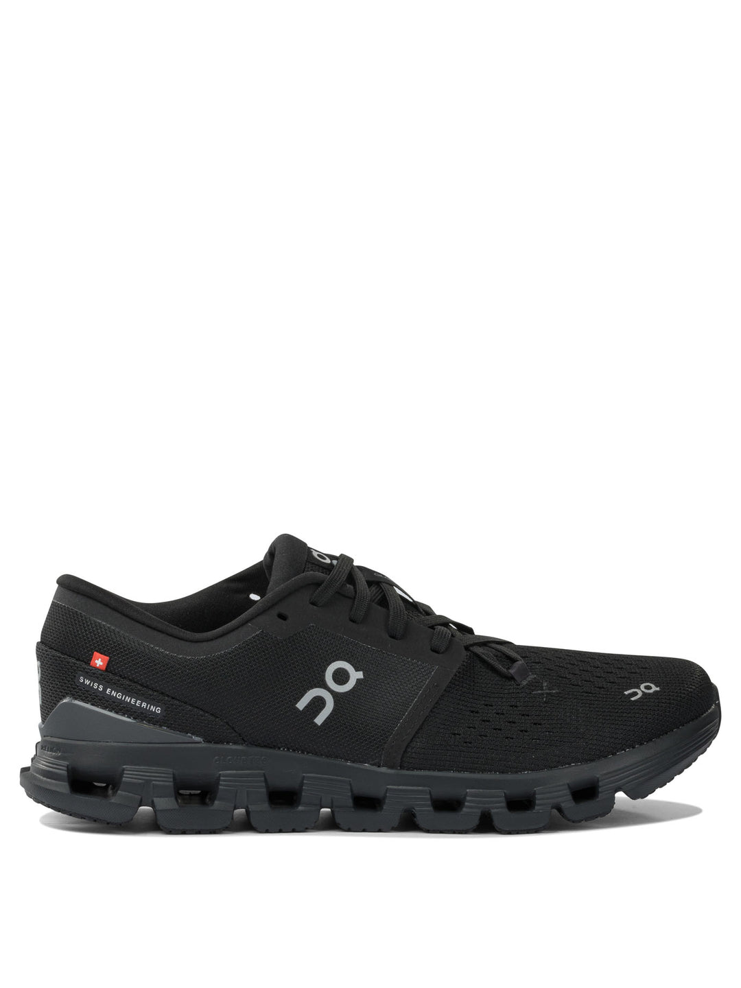 On Running Cloud X4 Sneakers & Slip-On - Nero | 26ba81f3f25fecb08af561179310d322e9cba249