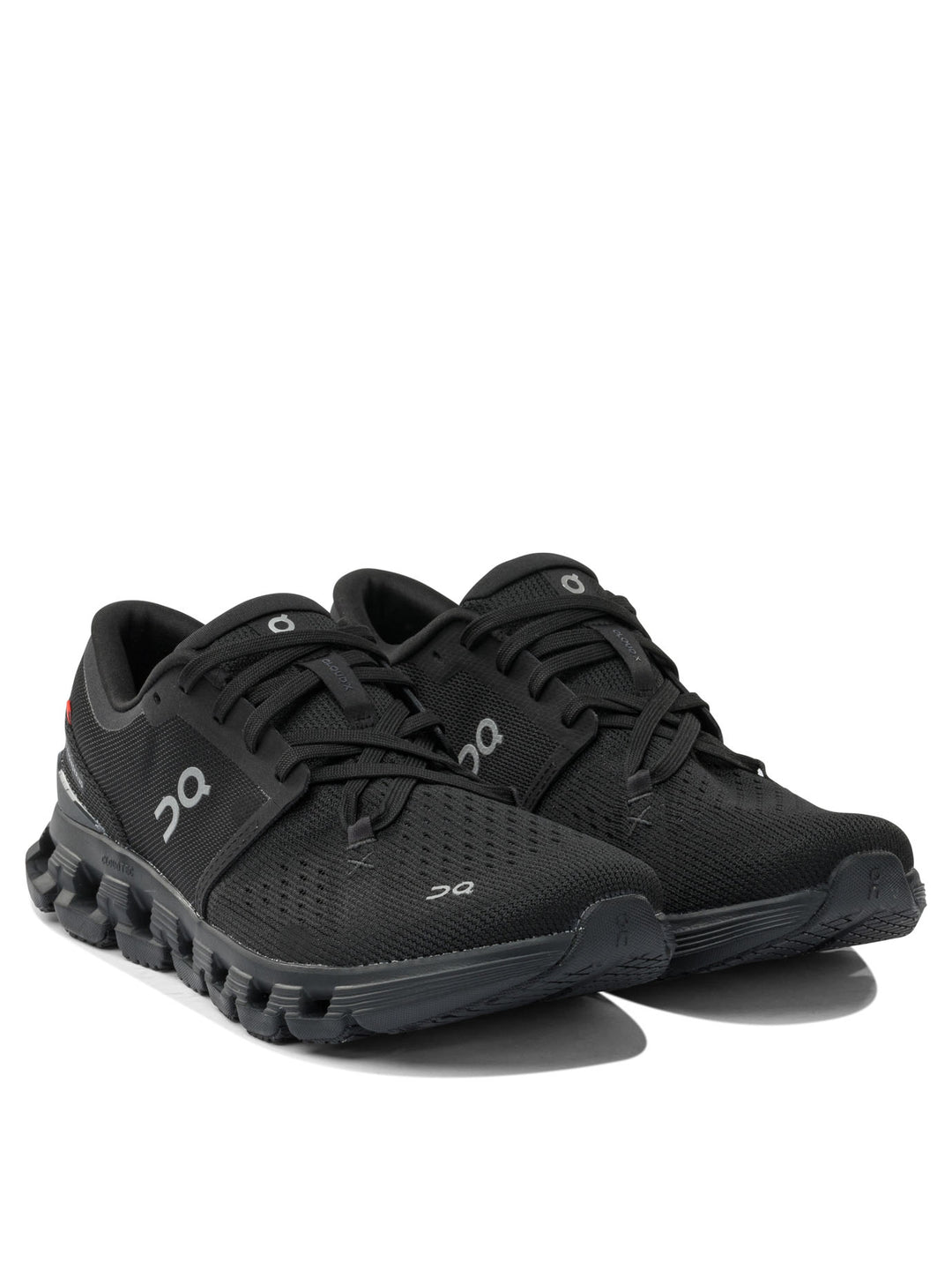 On Running Cloud X4 Sneakers & Slip-On - Nero | 3f3cf810c591ccd907ad6de2cff649843fe226a7