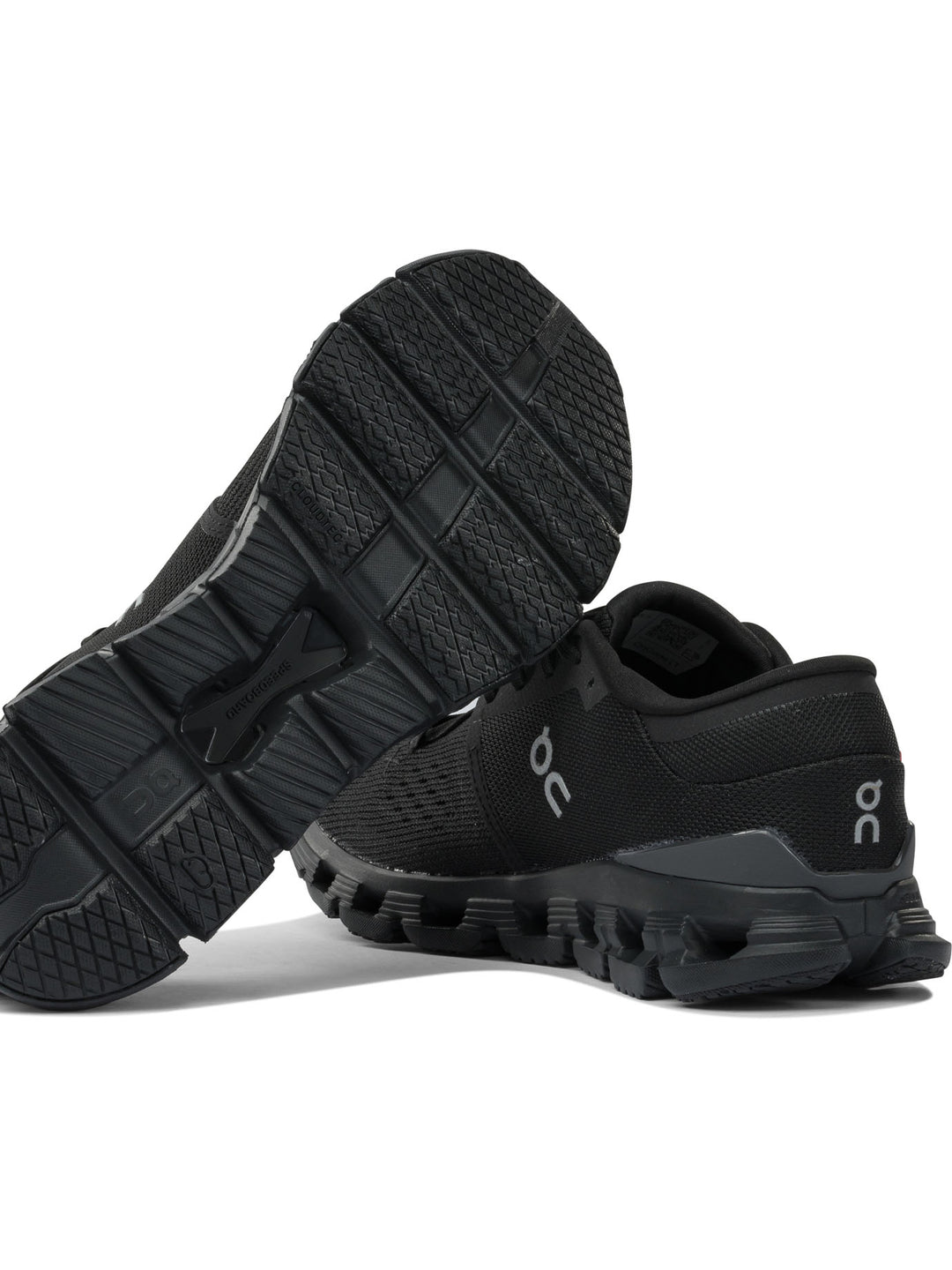 On Running Cloud X4 Sneakers & Slip-On - Nero | ce742afd81fbd2a114155d6e2fb9c939616df4a4