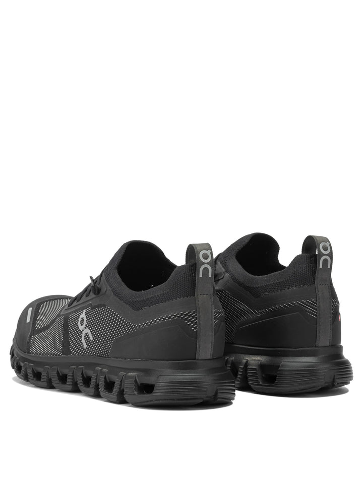On Running Cloud 6 Versa Sneakers & Slip-On - Nero | 7c557331f17514bf8103f3f87423a9cb5d0a7ca9