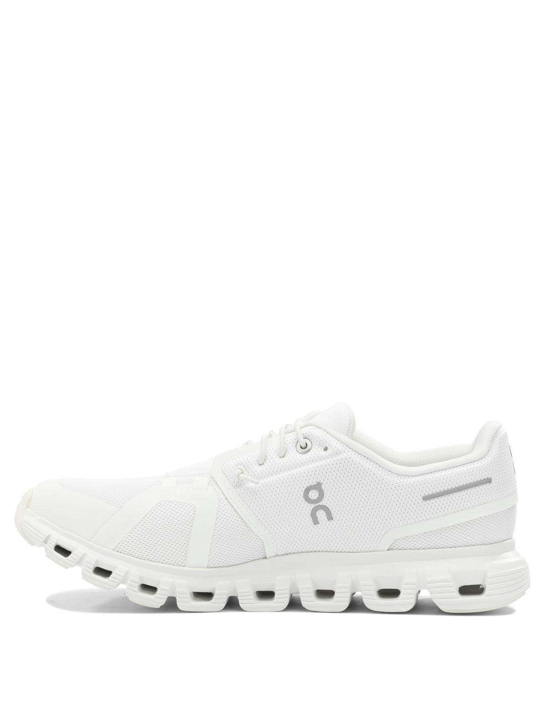 On Running Cloud 6 Sneakers & Slip-On - Bianco | b4d9b07e5c83e8badb2f8434d86f6adc9e842a71
