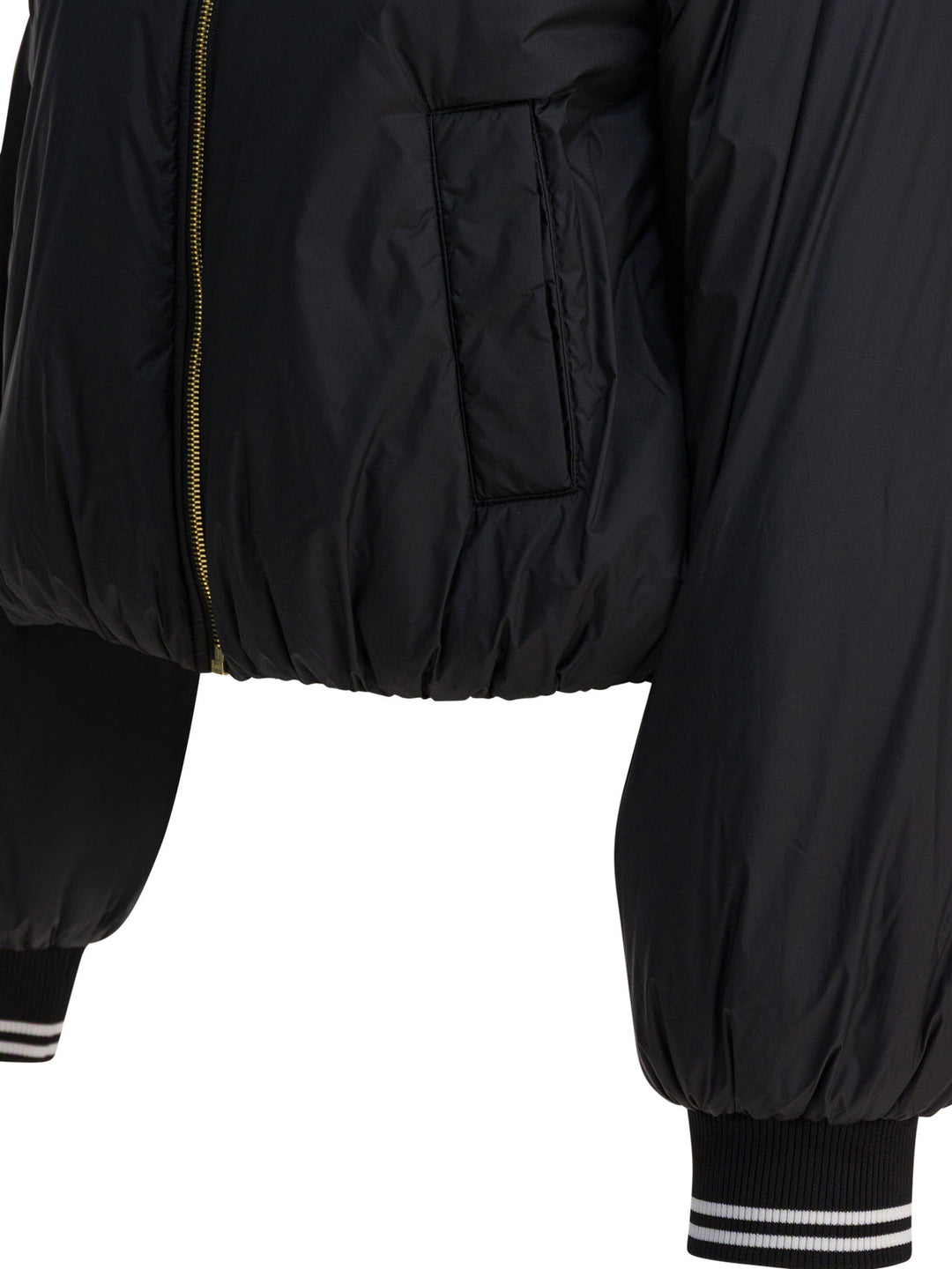 Pinko Jackets & Coats Jackets and Coats - Nero | 7ba9f0c5b626c2aa76030b06e674ca64389767d6