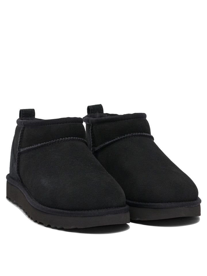 Ugg Classic Ultra Mini Boots and Ankle Boots - Nero | 304a24e13280bcd0888c7aa661f01ffc3a2f9b16