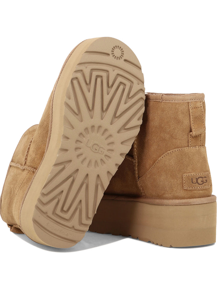Ugg Classic Mini Platform Boots and Ankle Boots - Marrone | 7077159cc92ad707bcf30f35a035c9d3d3a9b5b4