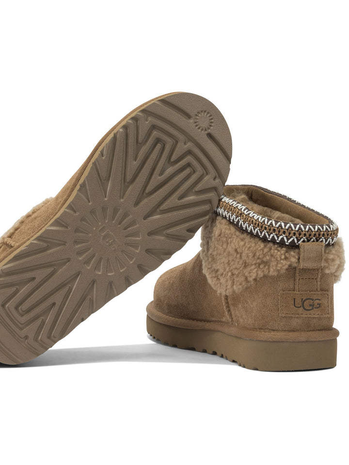 Ugg Classic Ultra Mini Maxi Curly Boots and Ankle Boots - Marrone | 4a679bcfdea2eced8f183fcbe0be875fdf65f336