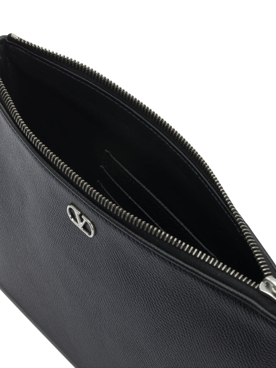 Valentino Garavani Vlogo Clutches - Nero | 4a15cc4e9c1f341727752c70f99403921b525b78