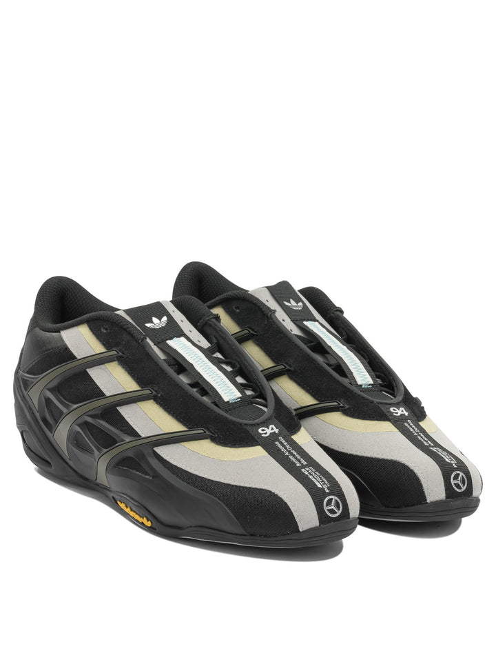 Adidas Originals Bud Bunny Adiracer Gt Sneakers & Slip-On - Nero | 7b168738455e5ca1131c4d2d08d6024d9d812e06