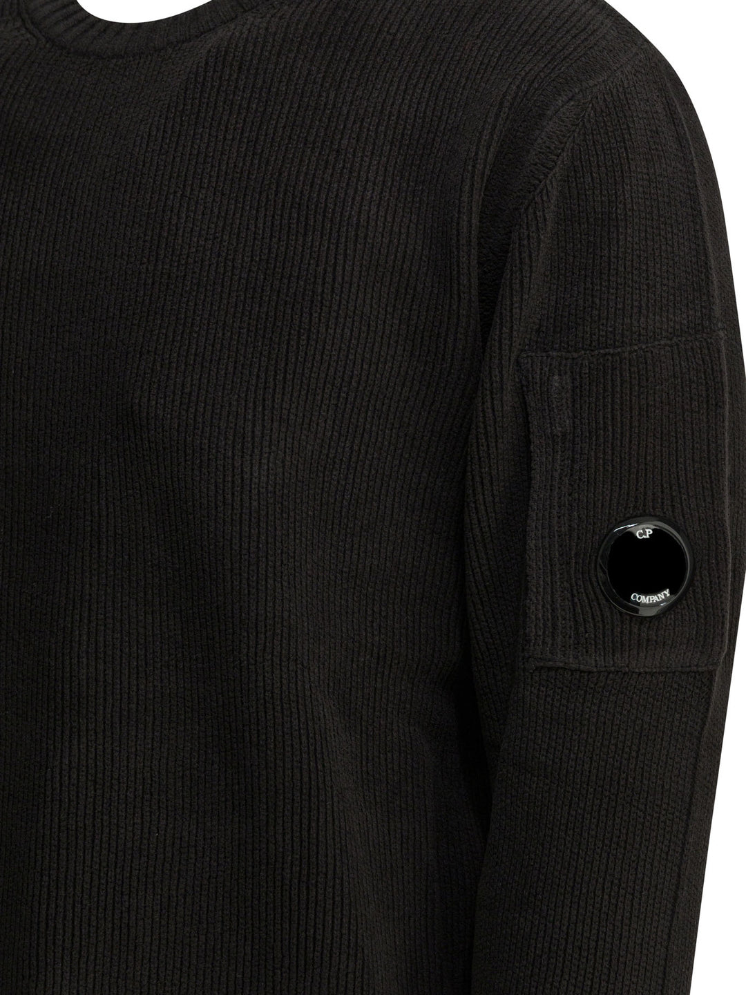 C.P. Company Crew-Neck Sweater With Logo Knitwear - Nero | e20b67600f97ff3722fddf61dccb6332129b65e5