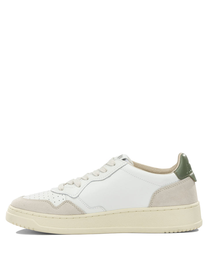 Autry Medalist Low Sneakers & Slip-On - Verde | 9fc2b70808b652677a528b7c9bc0f3dc7e45c2ec