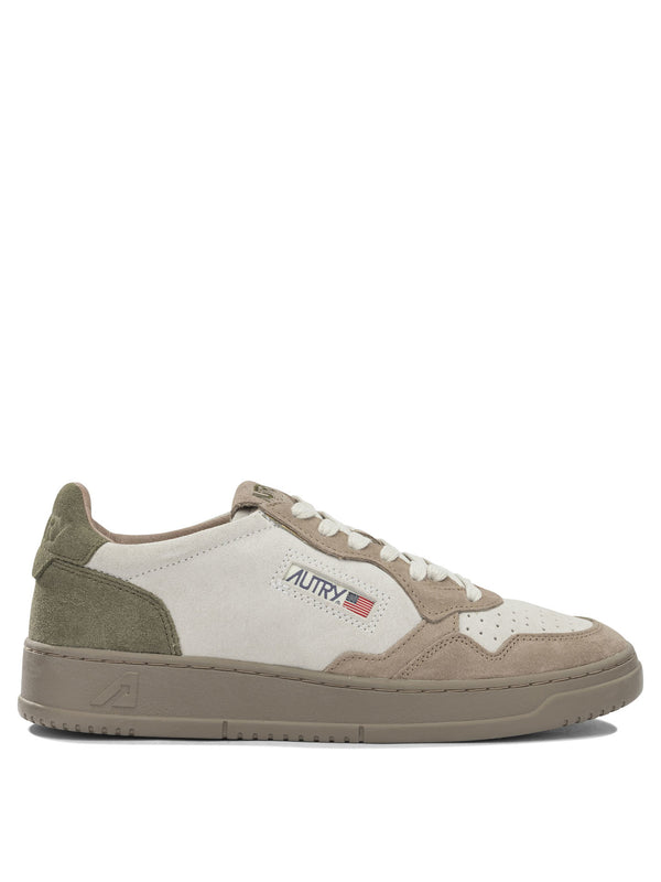 Medalist Low Sneakers & Slip-On Beige