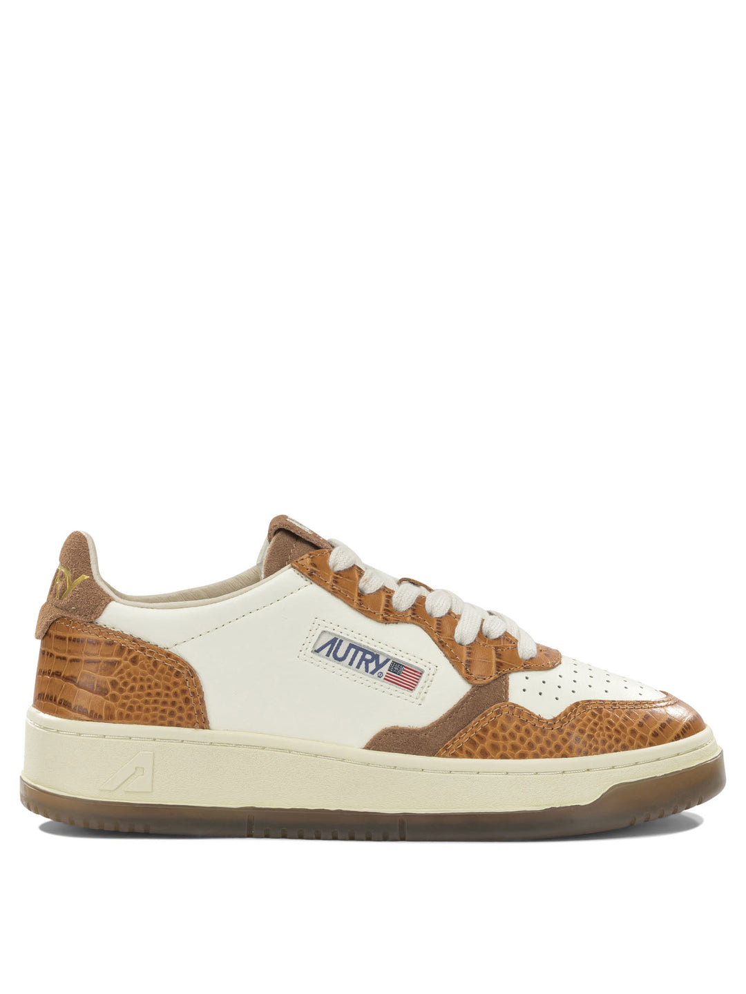 Autry Medalist Low Sneakers & Slip-On - Beige | 1a43ae0b21b7891fe21e5e42b71bba16ca4b4e96