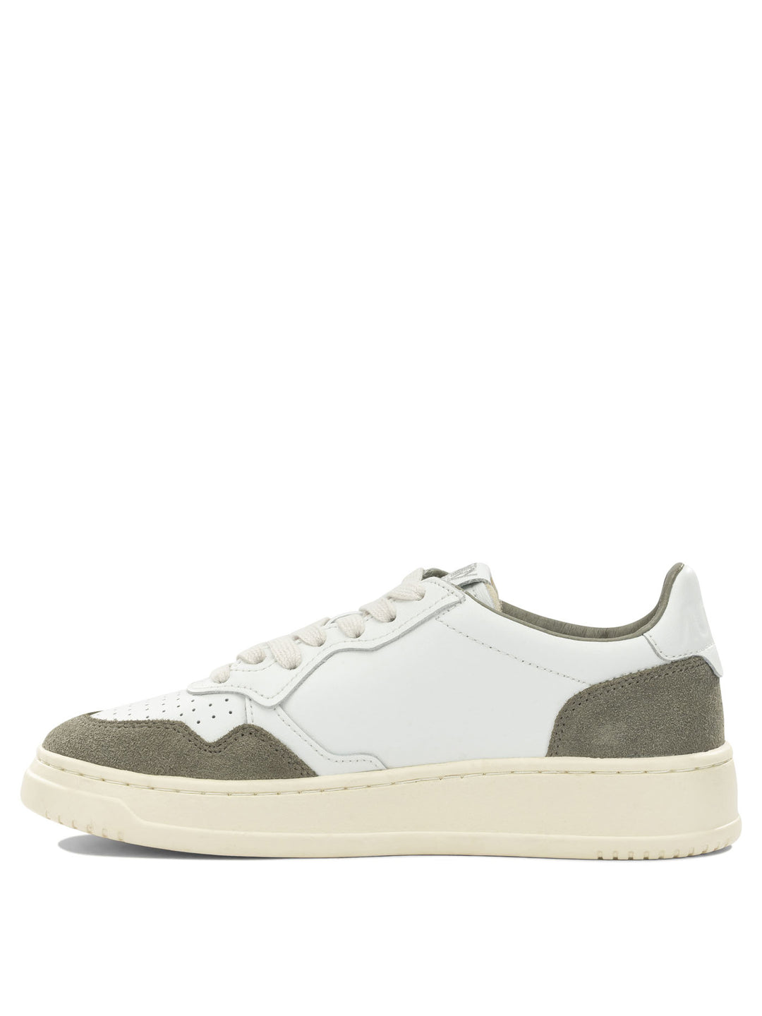 Autry Medalist Low Sneakers & Slip-On - Bianco | 801afb13fa27d4e30cd82436756dee53dc727c69